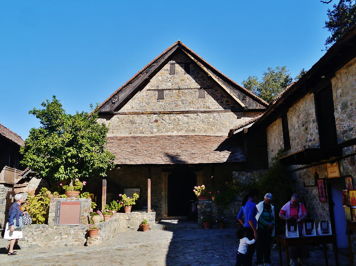 The courtyard of the monastery of Agios Ioannis Lampadistis in Kalopanayiotis, its churches under one large pitched roof